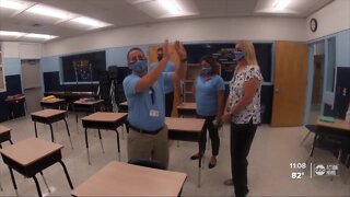 Pasco teachers return to class