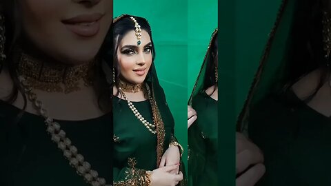 👰💃#youtubeshorts#ytshorts#viral#dubai#makeupartist#mehndi#professional#bridalmakeup#pakistanibrides