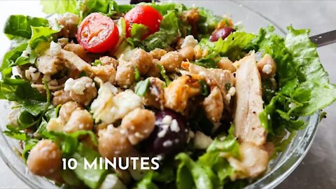 10-Minute Chicken and Chickpea Salad With Feta Cheese!