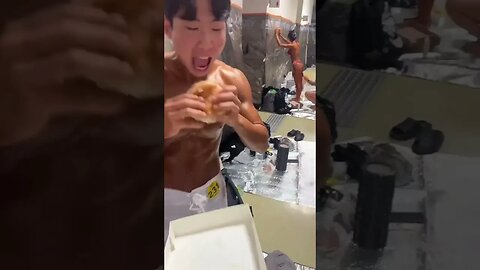 Body Builder Has Cheat Meal After Months Of Training