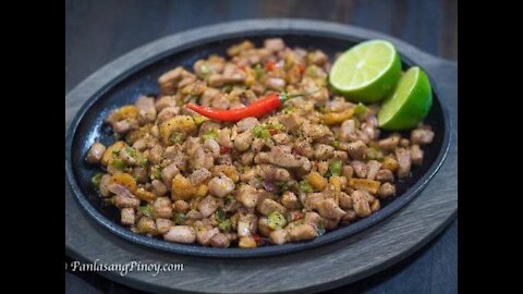 Quick and easy Sizzling Tuna sisig/ filipino dish/ budget meal