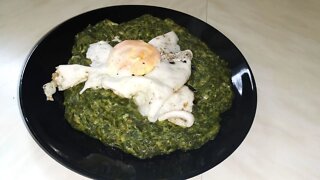 How to Make Spinach and Eggs | Granny's Kitchen Recipes