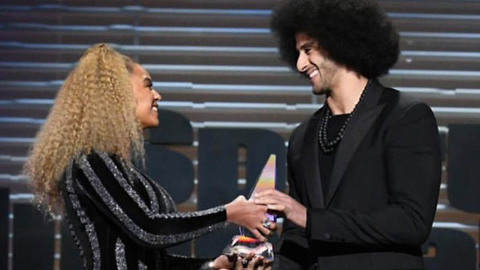 Beyonce SURPRISES Colin Kaepernick with Muhammad Ali Legacy Award