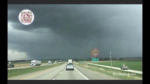 #JosephBolinAm Wild Indiana Weather Beautiful Clouds And A Blizzard In April