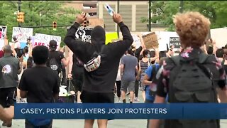 Dwane Casey, Pistons player join protesters in Detroit
