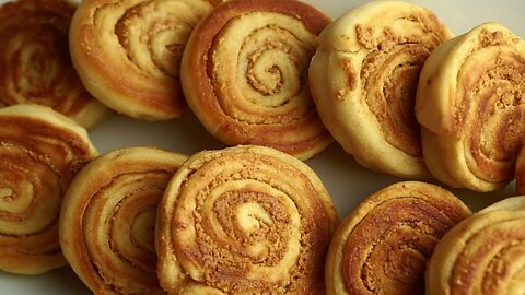 Peanut Roll Recipe. ONLY 5 MINUTES! NO OVEN. Super easy buns for beginners