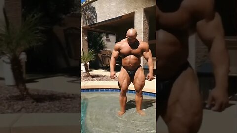 SHAPE DO BIG RAMY EM 2013 NA CASA DO COACH DENNIS JAMES ! BODYFITLIONS