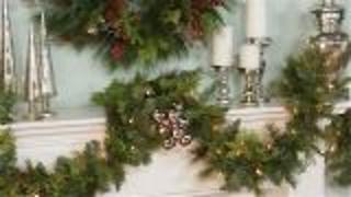 Decorate your Holiday Mantel: 3 Must-Have Tips