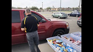 CCSD giving out food to students during school closures