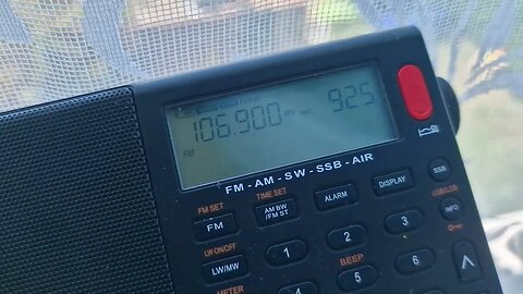 SFM Radio 106.9 Sittingbourne Kent picked up in Clacton On Sea Essex in FM Radio tropo DX with ID