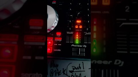 How to chop samples in Serato Dj with Zopeh Belafonte #lofi #hiphop #subscribe #music #seratodj