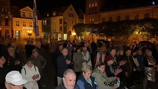 Greifswald - Dr. Gunter Jess mit seiner Wortmeldung 09-10-2023