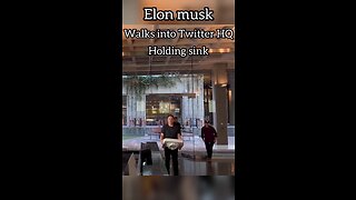 Elon Musk Walks into Twitter HQ