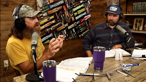 Jase Almost Has His Man Card Revoked & Phil Is Wowed by Sadie | Ep 338
