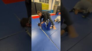 Sensai live rolling with student STRONG as an ox | self defence MMA BJJ