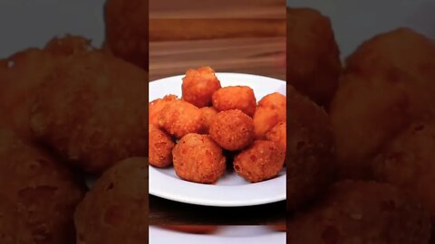 BOLINHO DE QUEIJO DELICIOSO COM APENAS 3 INGREDIENTES 😳 | Receitas #Shorts