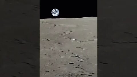 Earthrise: A Breathtaking View from the Moon's Surface 🌍🌖"