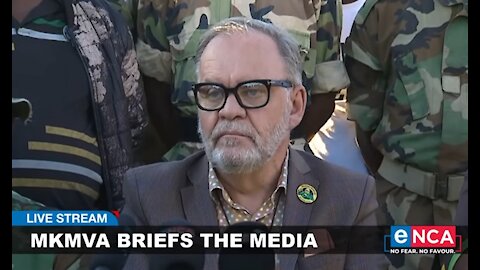 Carl Niehaus defends Jacob Zuma at sycophantic MK Vets Press Conference