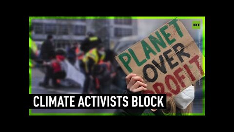 Climate Activists Block Berlin’s Motorway