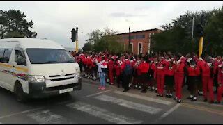 South Africa - Cape Town - Bloekombos Secondary school day 2 Protest (Video) (BJv)