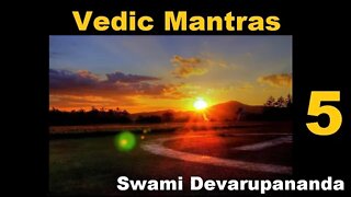 SWAMI DEVARUPANANDA Mantrapushpam VOL 5