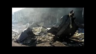 Cidade ucraniana de Odessa apaga incêndios após ataques russos em feriado