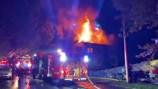 KCMO firefighter battle blaze Wednesday night