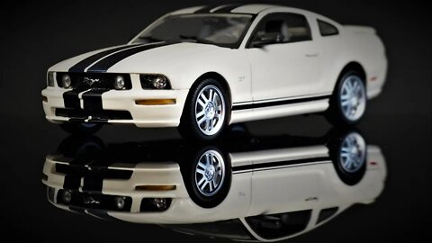 Ford Mustang GT - Minichamps 1/43 - 30 SECONDS REVIEW