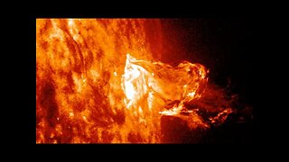 Solar Eruptions Return, Superflare Devastation Potential, Space Light | S0 News Aug.27.2023