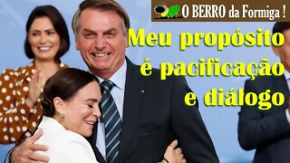 Bolsonaro dá posse à Regina Duarte na Secretária Especial de Cultura