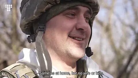 Mood in Trench – How Ukranian Gunners Help Infantry to Repel Assault near Marinka | hromadske DUBBED