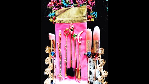 Anime Moon Makeup Brushes, Pink Magic Wand Metal Handle Makeup Brushes, Professional EyeFaceL...