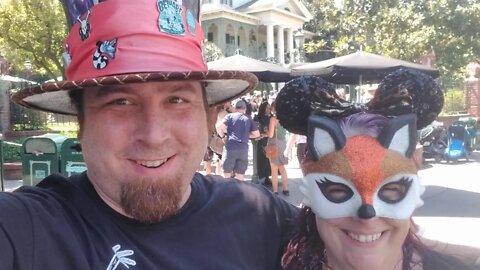 The Haunted Mansion - a spooooky shout-out to... my folks!