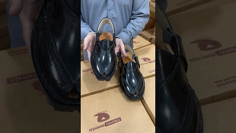 Handmade Traditional Black Leather Norozi 03335742086 #norozi #shoe #footwear #handmadeshoes