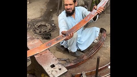 pakistani local workshops how front leaf springs band and sharpened in