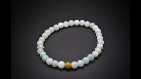Small Bead Jade Bracelet #jade #jewelry #necklace #pendants #giftideas #bracelet