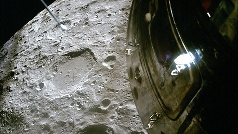 Views of the Moon captured in 4K by Apollo 13