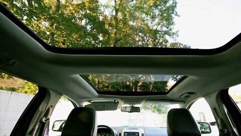 Fast Guide to Open a Moon/Sunroof | Process Is Similar but Varies for Panoramic Style Moonroof