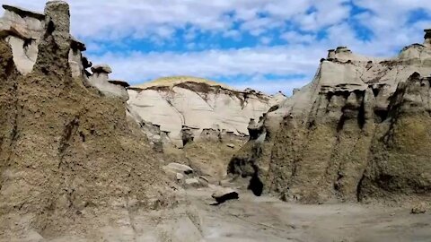 THE BISTI BADLANDS, NM