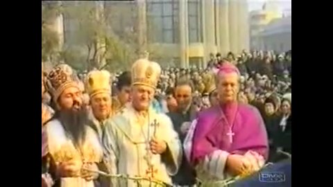 Ecumenistul Eretic Teodosie face "Slujba" de inmormantare ptr. uniatul Corneliu Coposu,14.11.1995