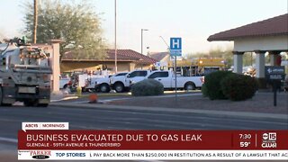 Active gas leak shuts down traffic, evacuates Glendale businesses