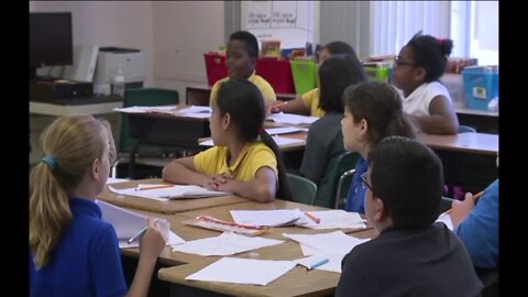 Governor's opponents, teachers' union decry teacher recruitment plan