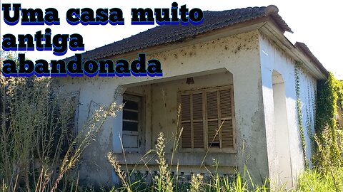 casa antiga abandonada