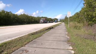 Bicyclist dies in collision with tractor trailer on Hutchinson Island