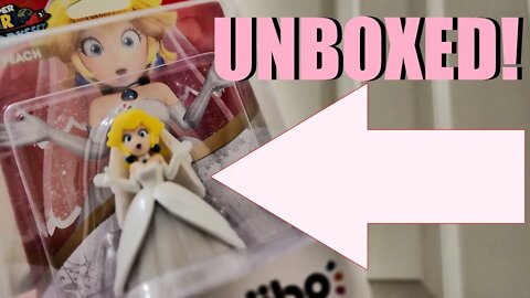 Unboxing the Wedding Peach Amiibo!