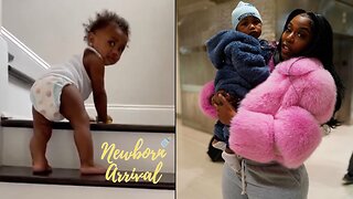 Tracy T & Kashdoll's Son Kashton Races Up The Stairs To Mommy! 👼🏽