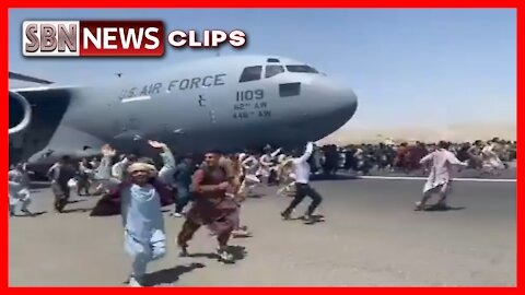 People Holding on to a Plane as It Prepares to Take Off From Kabul Airport - 3063