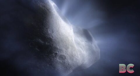 Webb telescope spots water in rare comet