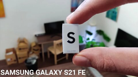 Samsung galaxy s21 Fe miniature unboxing mini phone