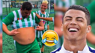 AMATEUR FOOTBALL FUNNIEST MOMENTS (TRY NOT TO LAUGH)